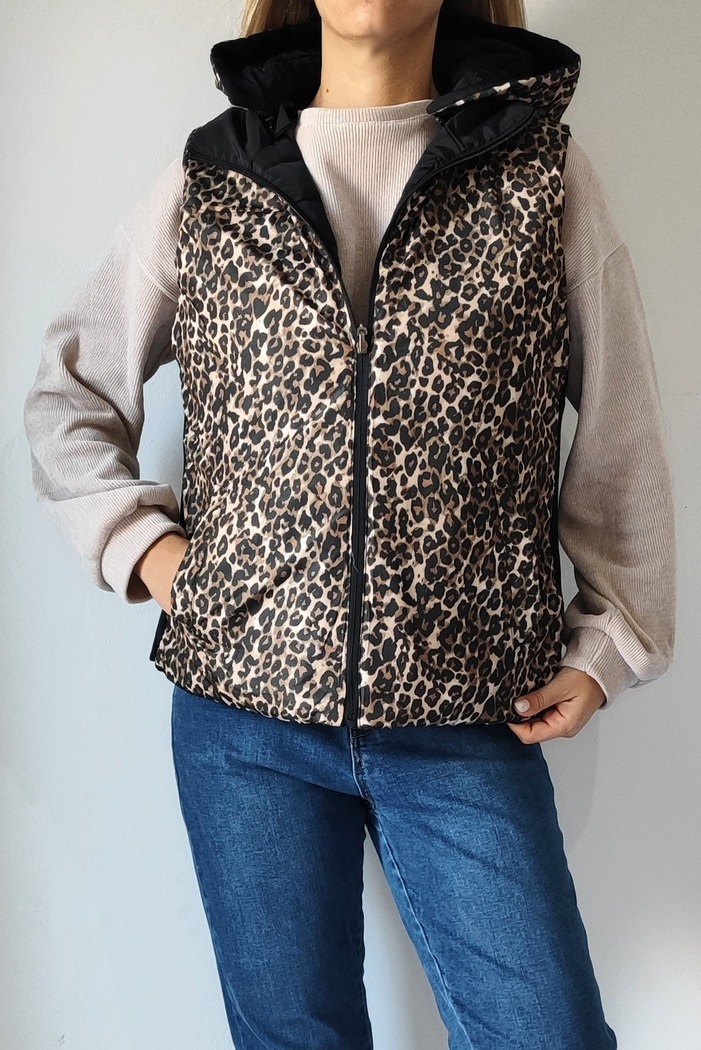 Αμάνικο μπουφάν διπλής όψεως 1006X- Μαύρο λεοπάρ Αμάνικο μπουφάν διπλής όψεως 1006X- Μαύρο λεοπάρ